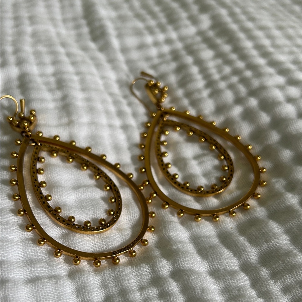 Kendra Scott Rumor Gold Beaded Teardrop Earrings - Picture 6 of 6